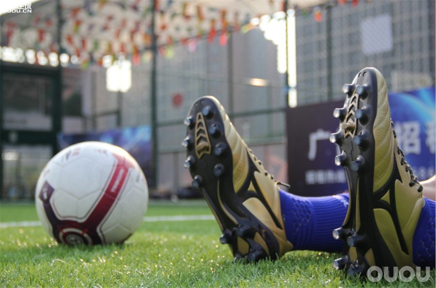 都是日产旗舰你Pick谁?MoreliaNeoII对比Rebula2V1测评