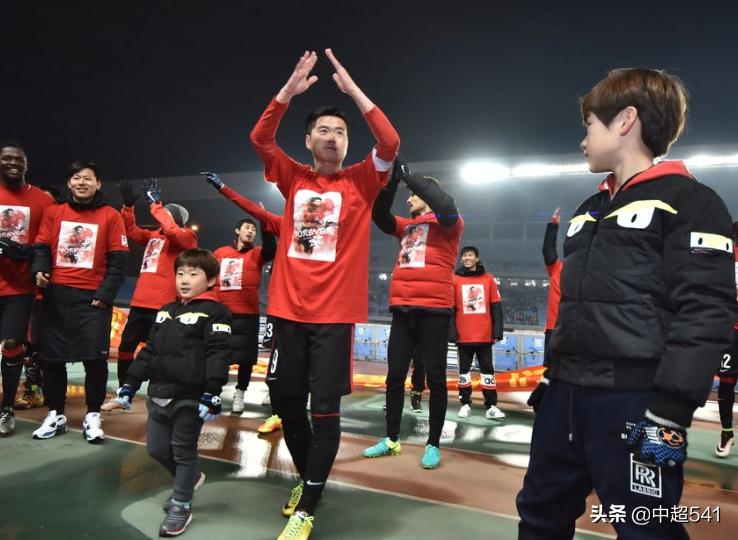 肇俊哲首秀,肇俊哲个人简历