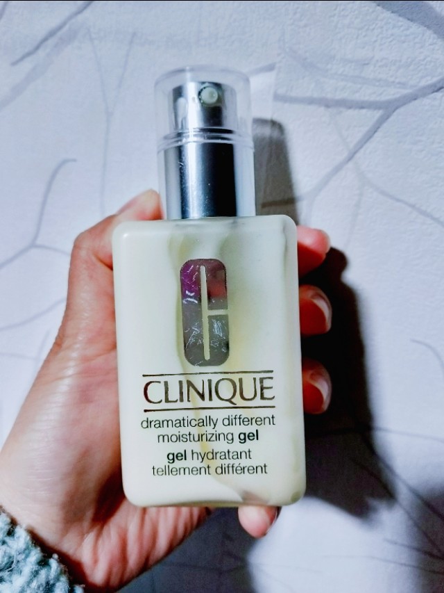 镇店之宝面霜,倩碧黄油悦木之源