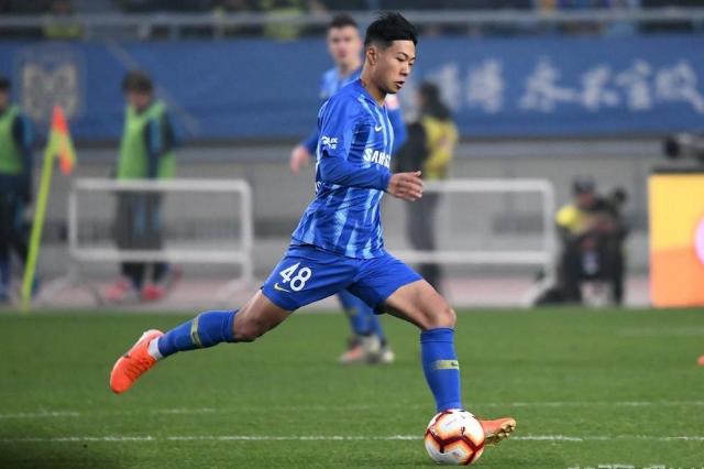 中国2022足球十大新星,中国足球6大新星脱颖而出