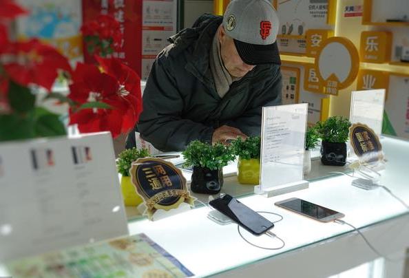 实体店纷纷倒闭,为什么手机店很少倒闭