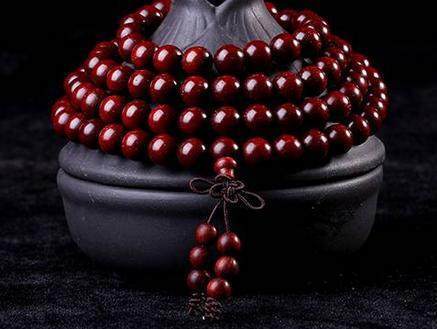 小叶紫檀玩出玻璃底之后会裂吗,怎么把小叶紫檀玩的发黑