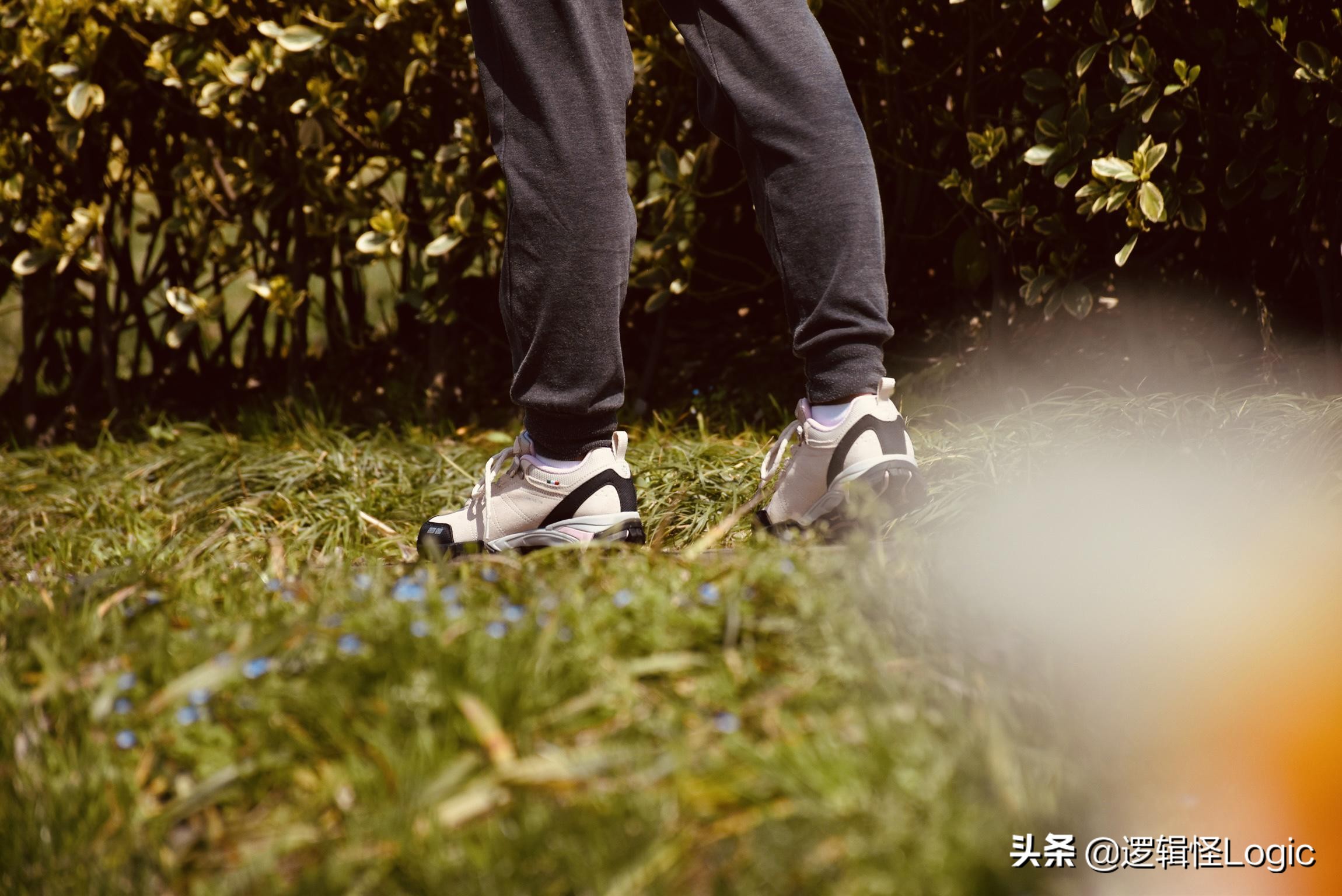 用双脚丈量天地,用脚丈量世界徒步行走