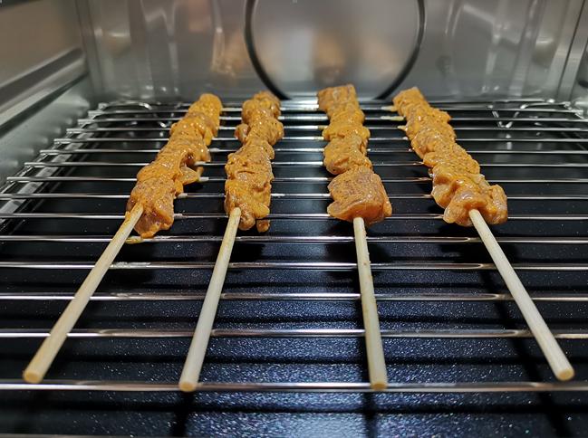 格兰仕d22蒸烤箱怎么预热,格兰仕sg26t-d22蒸烤一体机如何烤肉