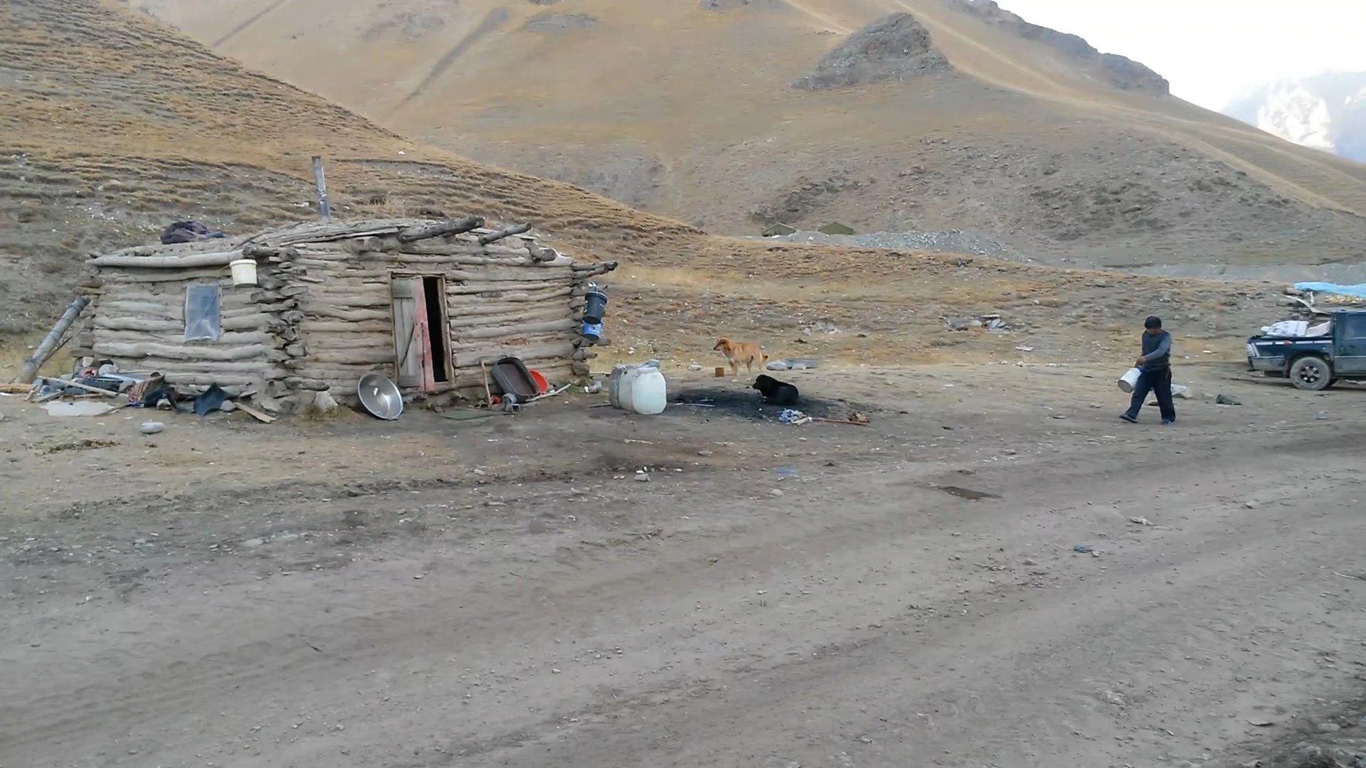 带上UL从狼塔C回家