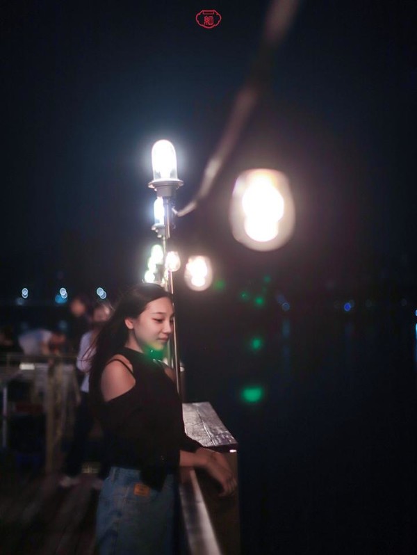 桐庐夜游富春山居景区,桐庐富春江夜游和白天游