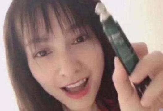 眼霜正确使用方法戚薇,眼霜涂抹戚薇