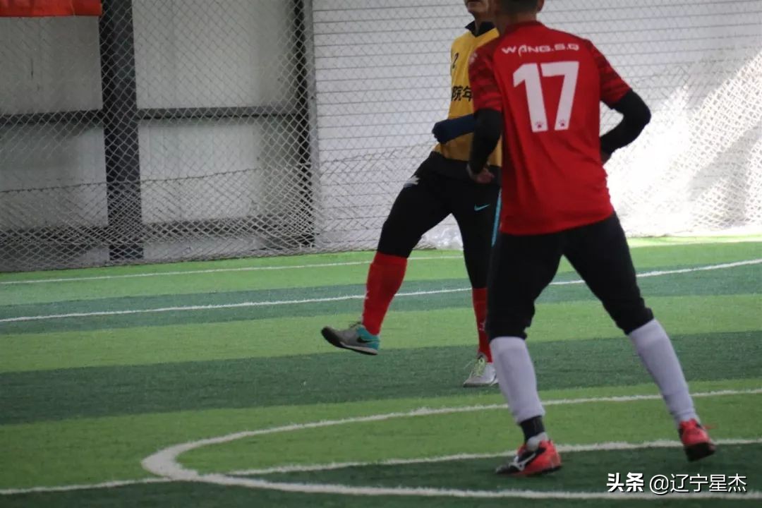 战报国家队晋级四强,英派斯五人足球联赛