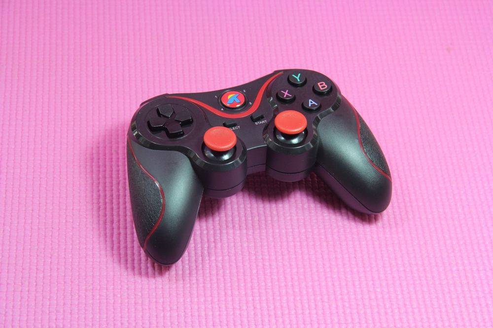 电视机秒变游戏机家用,智能电视可以变游戏机