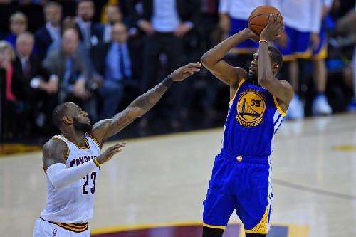 跟腱断裂杜兰特尼克斯,为什么考辛斯杜兰特都是跟腱断裂