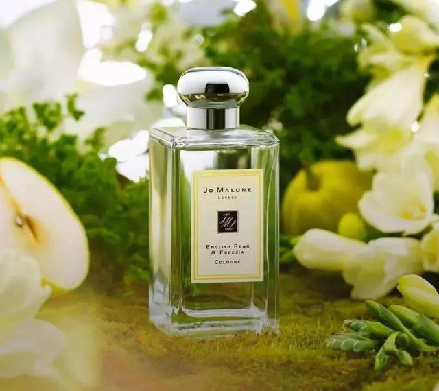 香水混搭使用方法,祖玛珑香水哪款适合小清新