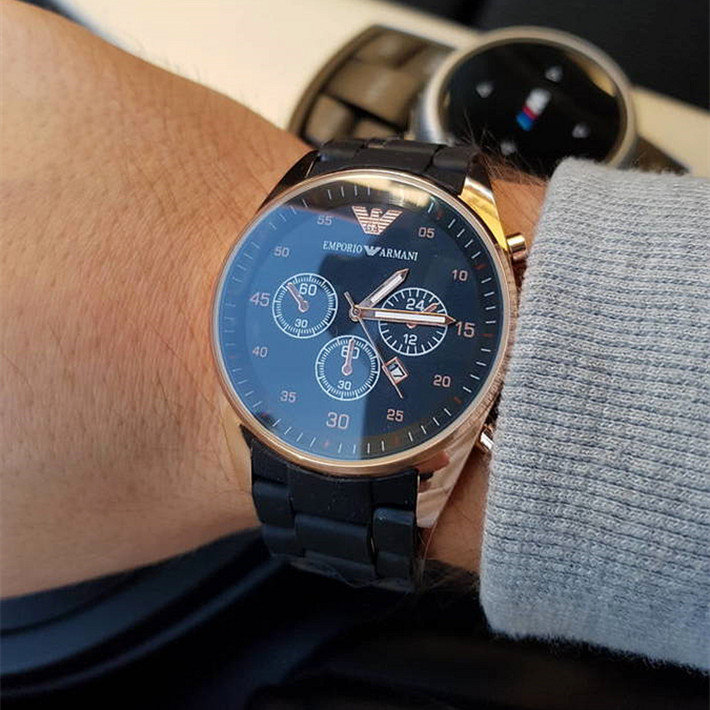 阿玛尼情侣手表满天星,阿玛尼情侣手表属于什么档次