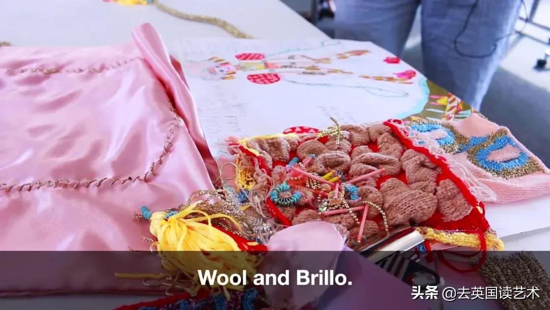 他以一己之力，让UAL的毕业典礼变成“女装大佬”的异装盛会