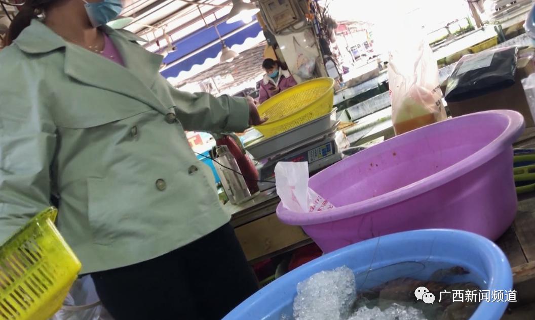 南宁海鲜市场缺斤少两,南宁厢竹海鲜市场准备要拆吗