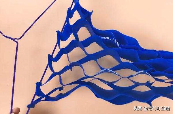 衣服布袋子别扔了，剪几刀放在家里有大用处，朋友看见都想要