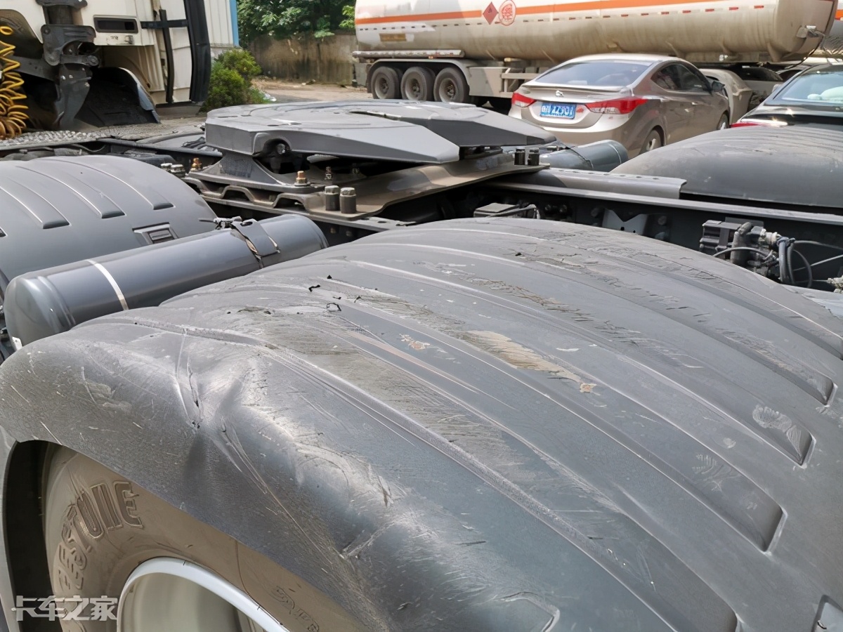 斯堪尼亚国六二手车多少钱,二手斯堪尼亚牵引车什么价格