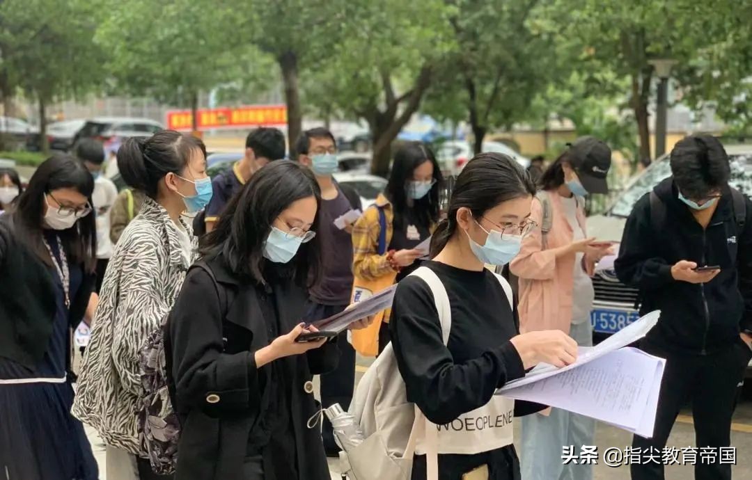 2023年有多少人通过法考,2023全国多少人通过法考