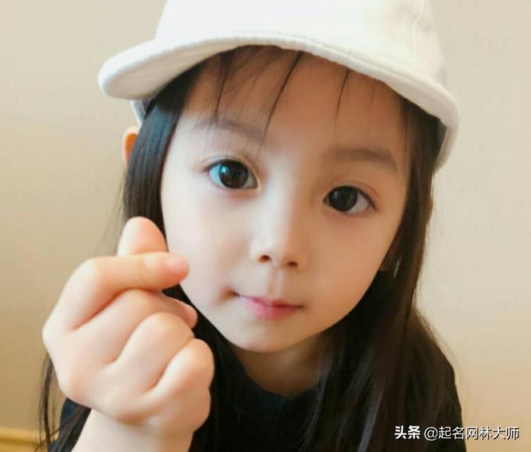 优雅大方美丽的女孩名字大全,好听好记的女孩英文名