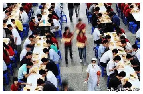 富士康一天伙食多少吨,富士康每天的伙食