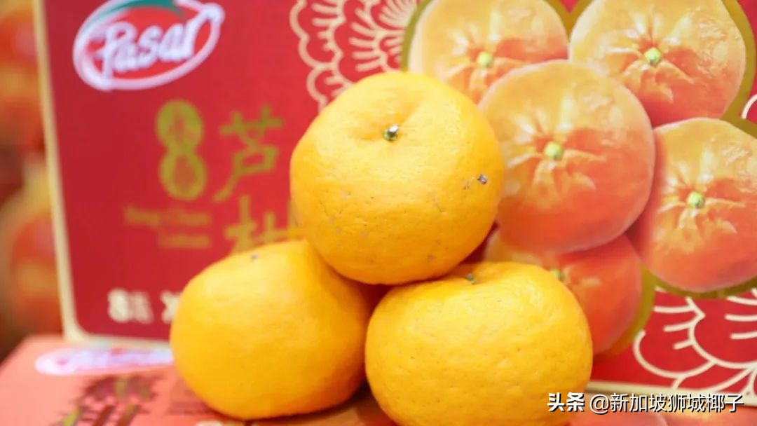 今年新加坡马来西亚的鲍鱼大降价！网友买来配泡面吃