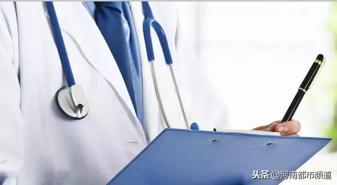 发烧腋下肿大的原因,成年女性突然发烧39度多怎么回事