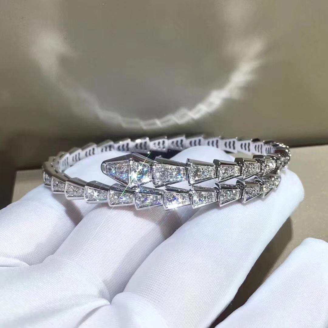 卡地亚宝格丽蒂芙尼哪个档次高,蒂芙尼卡地亚宝格丽手链哪个好