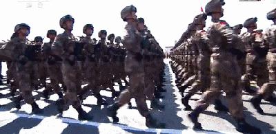 余庆中学和他山中学谁大,余庆中职学校军训