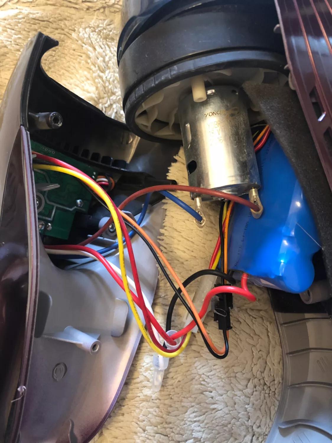 怎样更换吸尘器电池,莱克吸尘器怎么更换电池