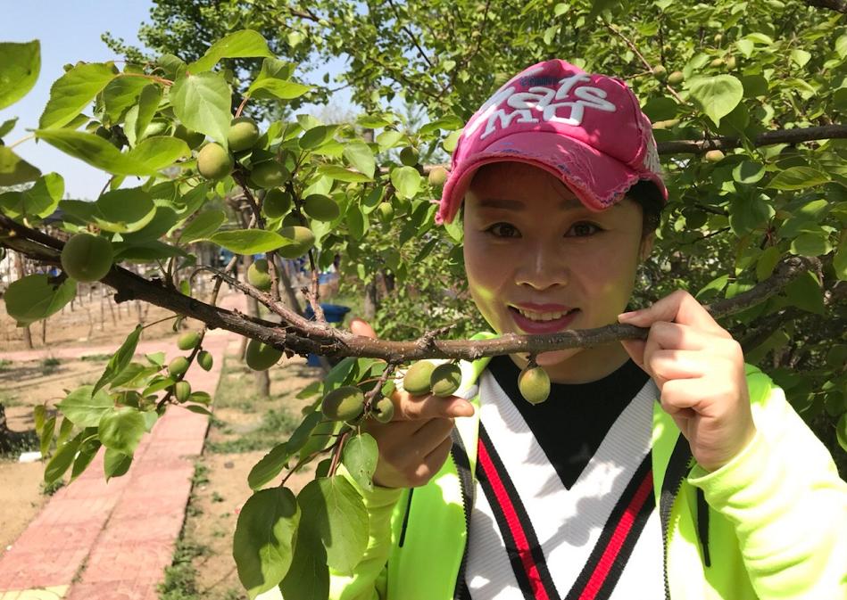 草帽姐最新打扮,草帽姐穿搭