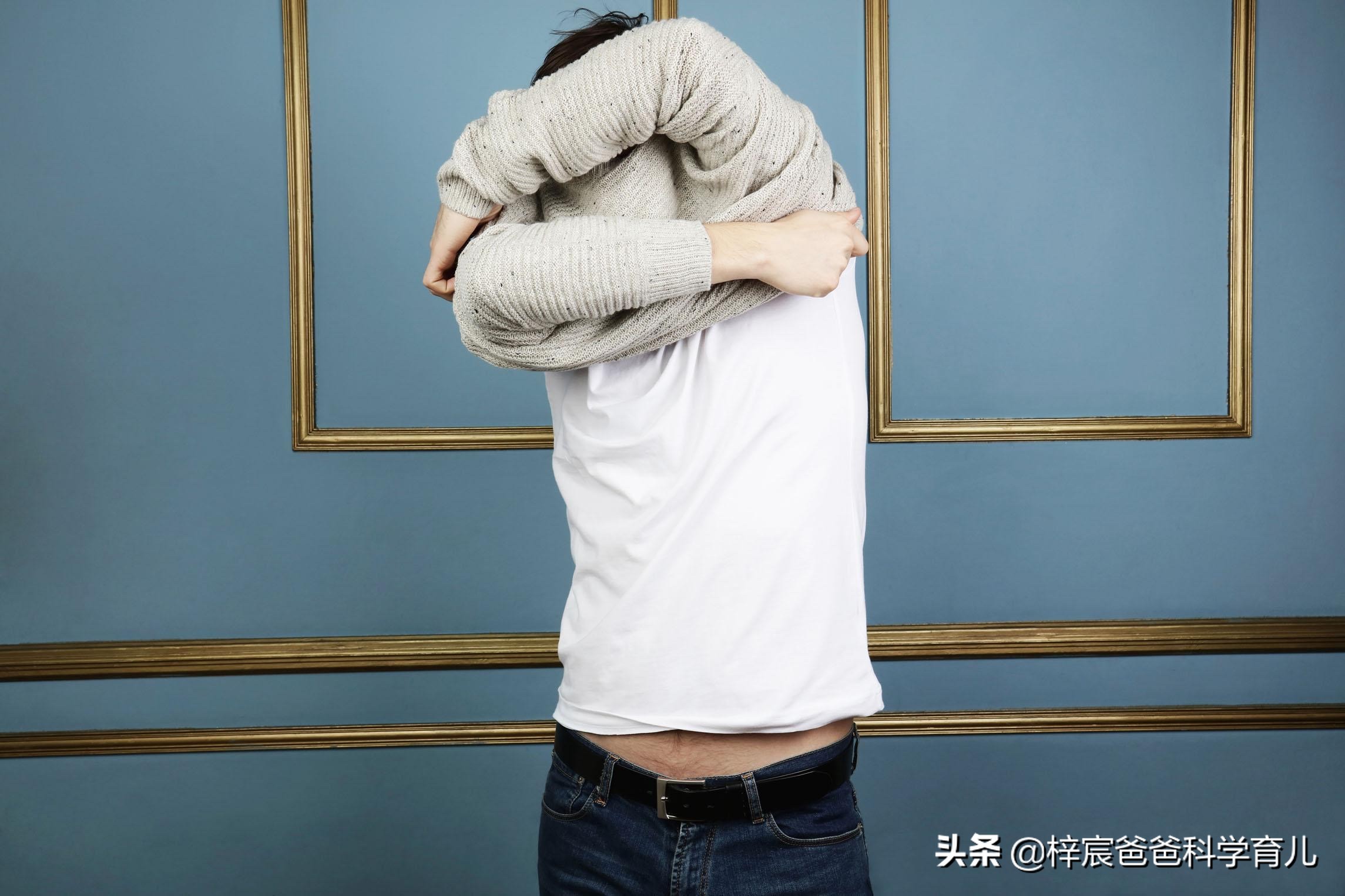 小宝宝冬天穿衣静电有危害吗,如何防止孩子身上静电