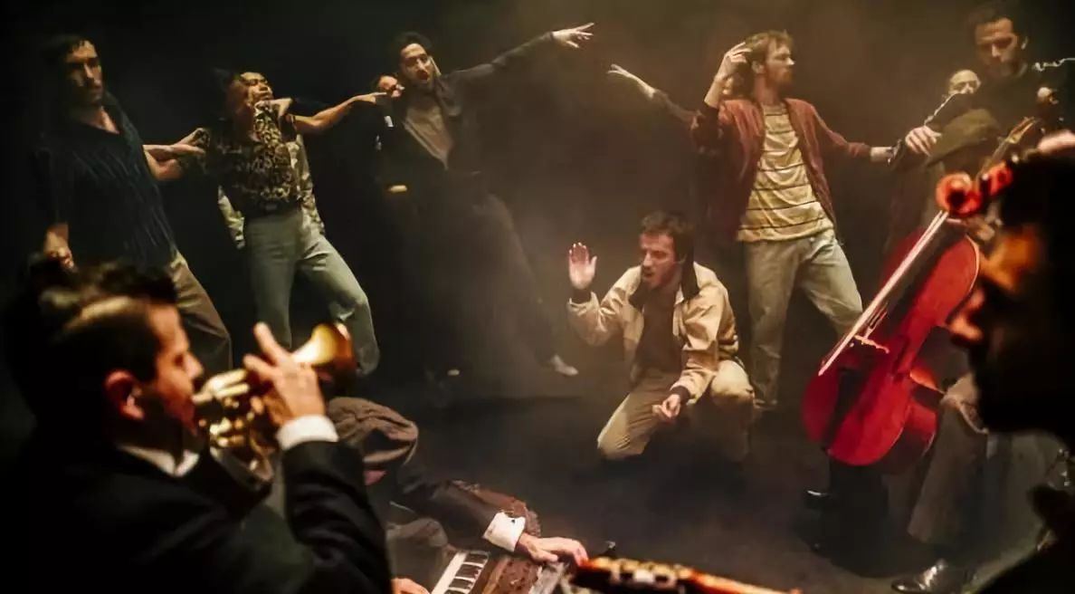 爱尔兰酒吧现在怎么样,大家救我歌曲视频