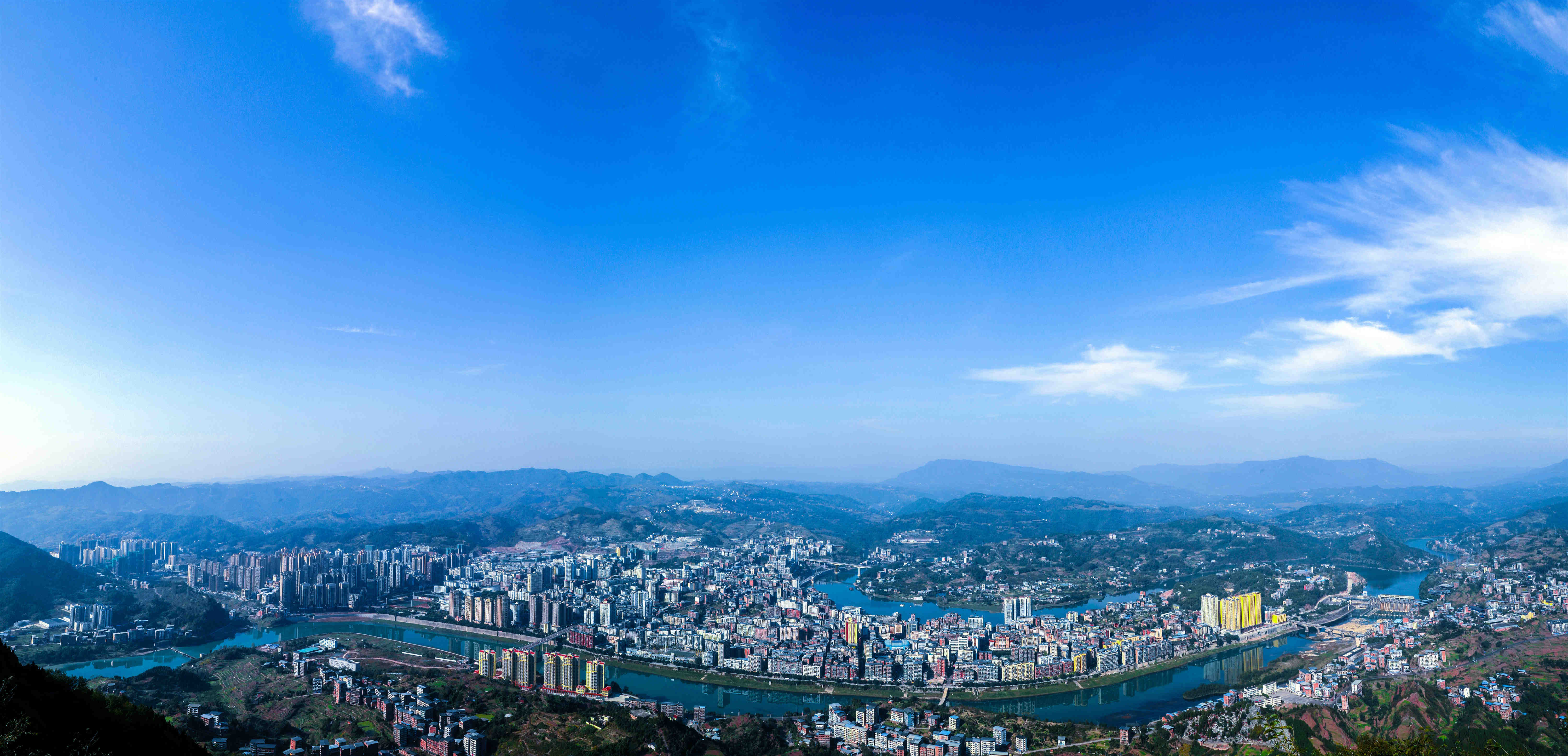 达州宣汉：大风起兮鹏正举