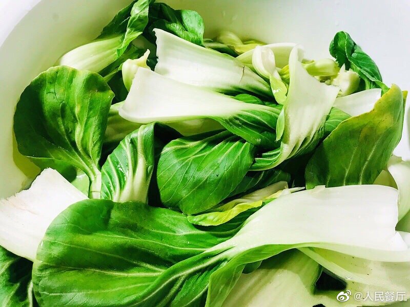 电饭煲广式腊肠煲仔饭的做法大全,腊味煲仔饭电饭煲一锅焖