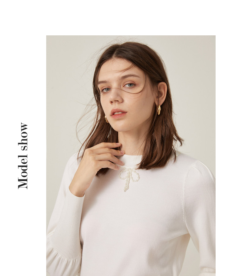 显瘦初秋打底衫上衣女高级感,时尚潮款女打底衫秋冬