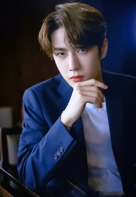 男明星有多少个王一博,明星们眼中的王一博