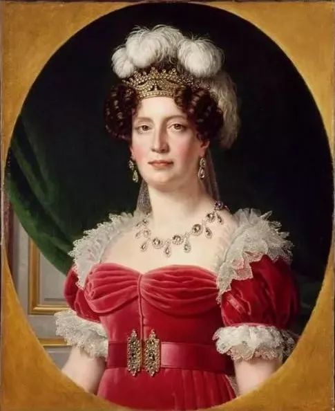 价值200000000人民币的珠宝长啥样？看到的时候人们都惊呆了