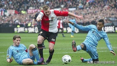 16岁加盟英超,16岁加盟曼城