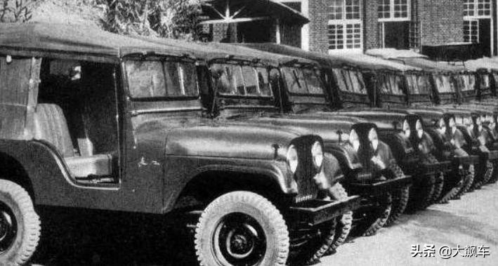 国产的第一辆车是什么,中国生产的第一辆车是什么牌子的