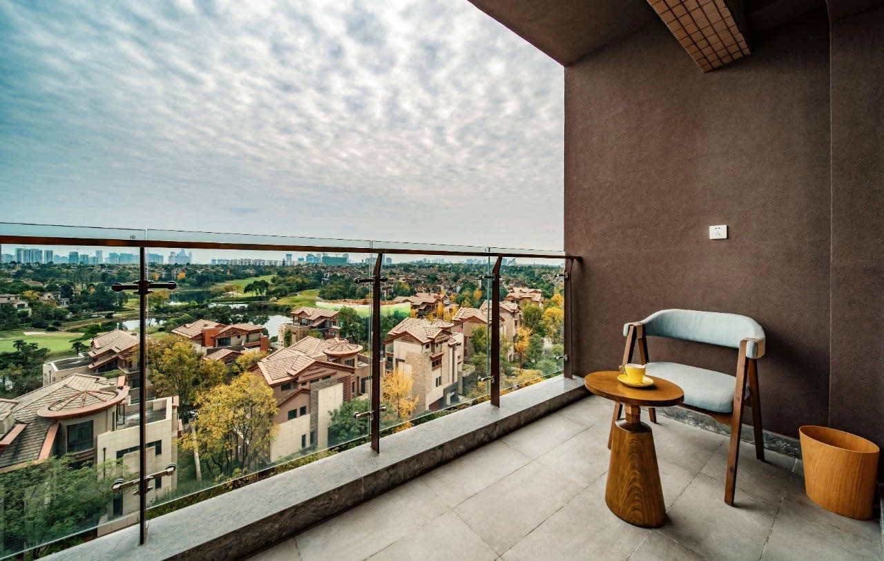 “低配版”麓山：诱人的低价与明显的硬伤，想好了没？