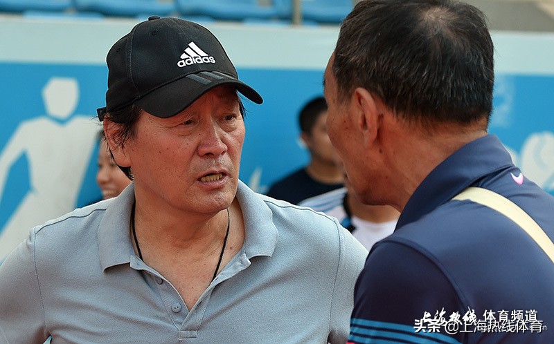 前上海足球掌舵人卸任朱广沪任期内沪上双雄勇夺三冠