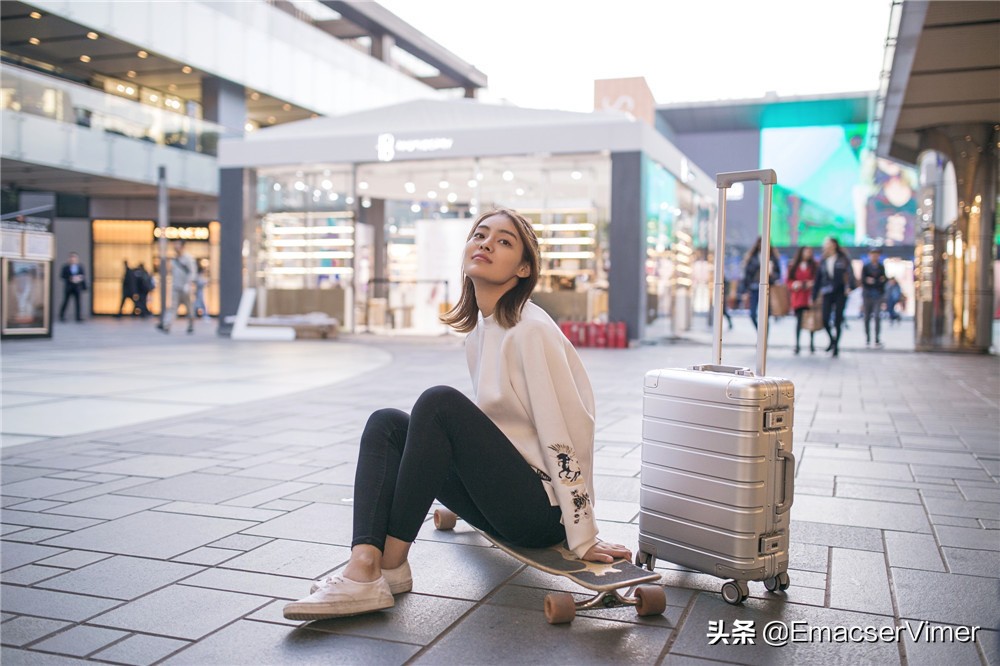 小米旅行箱和小米旅行箱区别,小米旅行箱和地平线8号哪个好