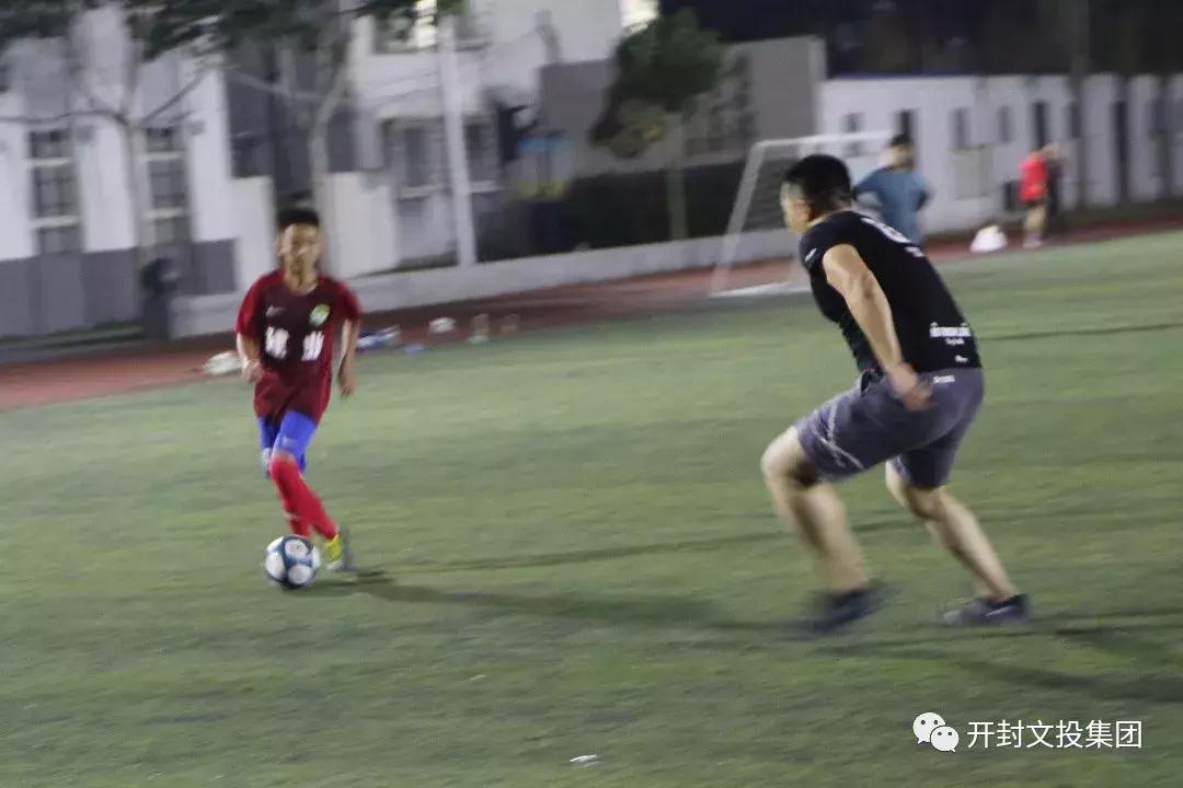 顺风不浪逆风不怂足球解说,顺风不浪逆风不投降