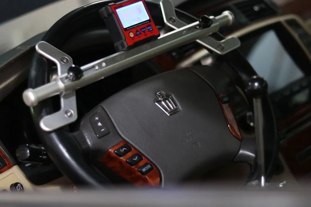 怪兽汽车翻新地址,怪兽修车翻新奥迪q7