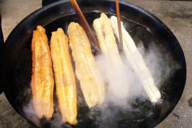 酵母粉双效泡打粉炸油条配方,泡打粉炸油条方法与酵母的区别