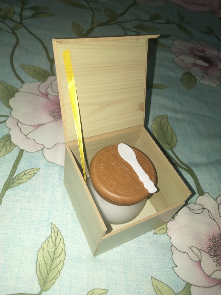 wis面膜跟膜法世家面膜哪个好,膜法世家哪款面膜补水效果最好