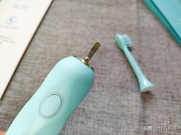 电动牙刷推荐100以内续航持久性强,实测入门必备的一款电动牙刷
