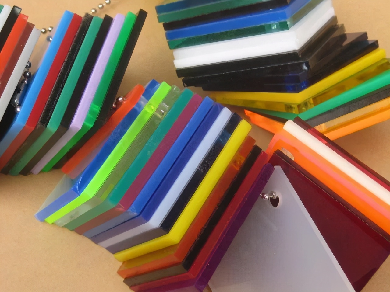 卫生间是选台盆好看还是单台盆好,卫生间台盆什么样的好看