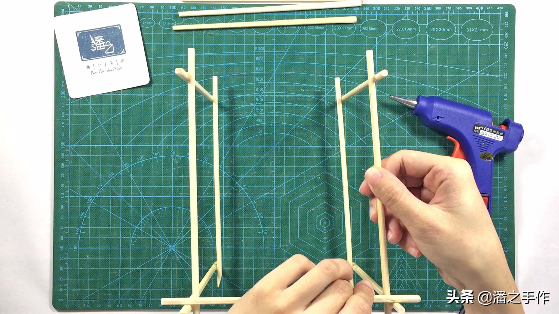 布艺灯笼手工制作教程简单,环保自制小灯笼