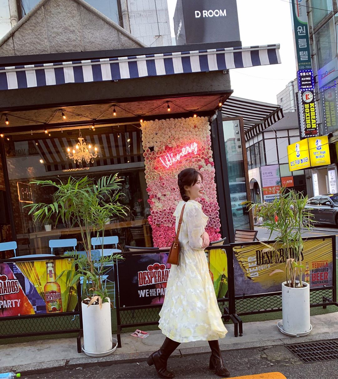 新款韩系碎花裙怎么搭配,欧韩裙搭配技巧