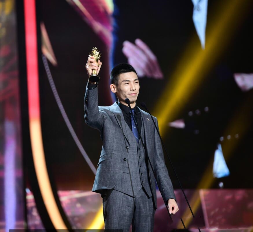 斗鱼旭旭宝宝神豪对刷,2018斗鱼十大巅峰主播旭旭宝宝